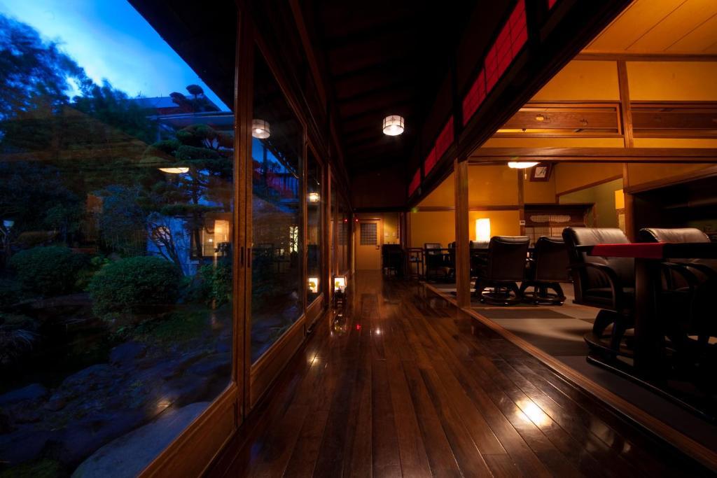Ryokan Sennari (Adults Only) เบ็ปปุ ภายนอก รูปภาพ