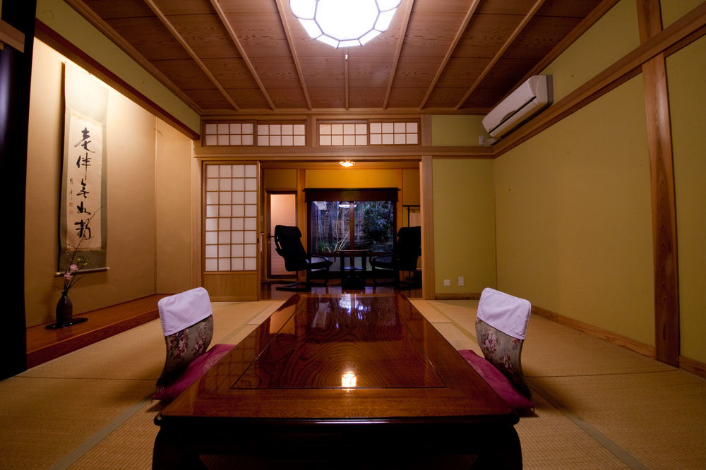 Ryokan Sennari (Adults Only) เบ็ปปุ ภายนอก รูปภาพ